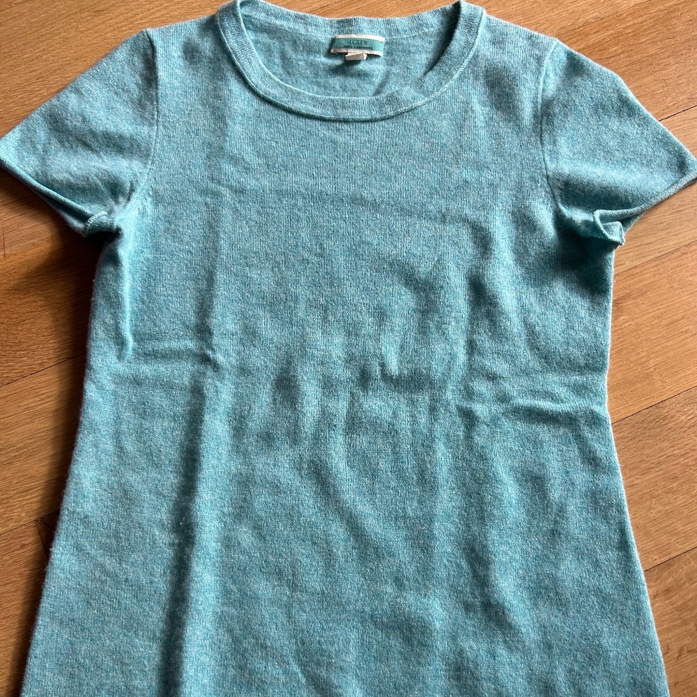 J.crew Cashmere tee Size Small BN!